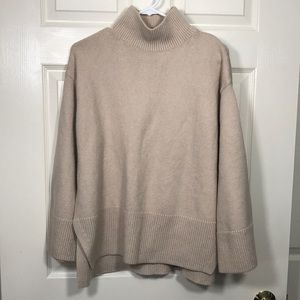 H&M Mock Cowl Neck Wool Blend Pullover Sweater Wool Blend Oatmeal Color Medium